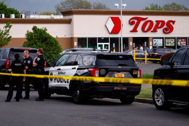 10 Killed in Buffalo Grocery Store Shooting on Saturday