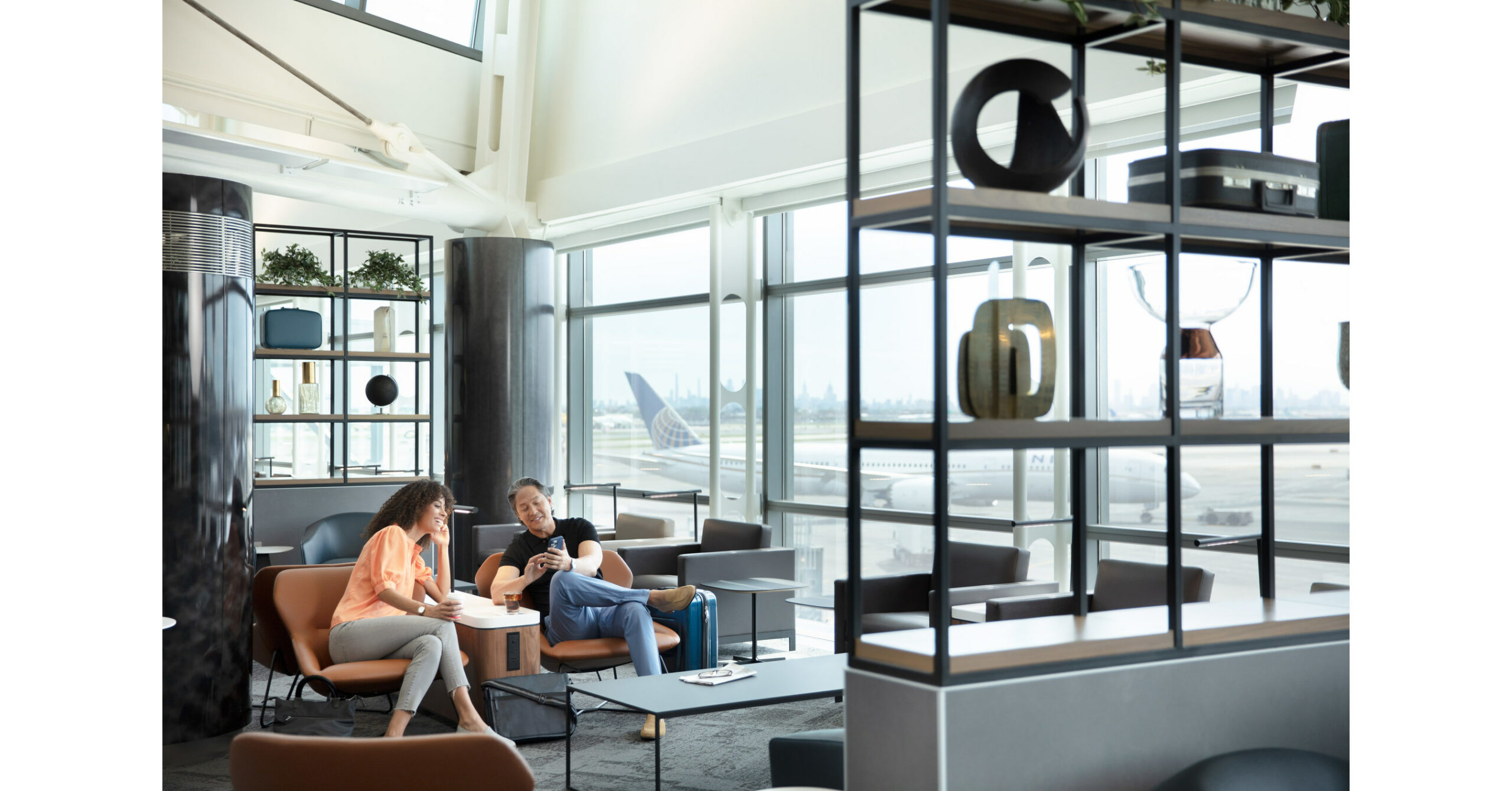 United Opens Its Largest Club in the Country