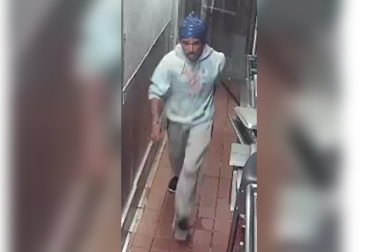 Suspect Broke into Philadelphia Popeyes Restaurant,Stole Cash Registers with $100 Each