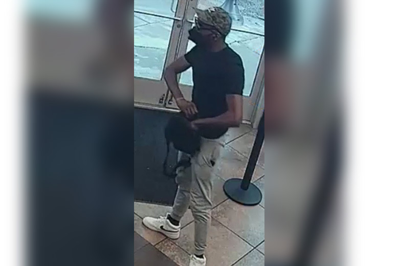 Center City Philadelphia Dunkin Donuts Robbed at 'simulated' Gunpoint
