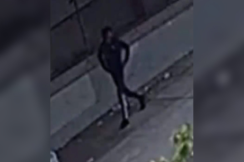 Gunman Shoots at Pregnant Woman While Stopped at Philadelphia Traffic Light