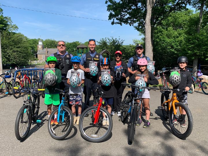 Hackensack Meridian Donates Helmets for Bike Safety