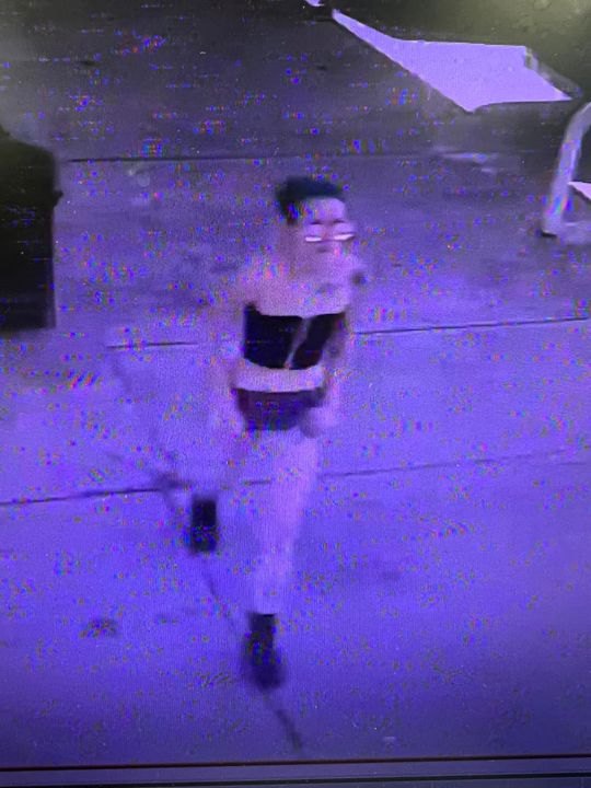 Police Searching for Wallet Thief in Old Lyme