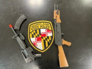Two teens robbed pittsville store with ak-47, ar-15, fled in stolen car