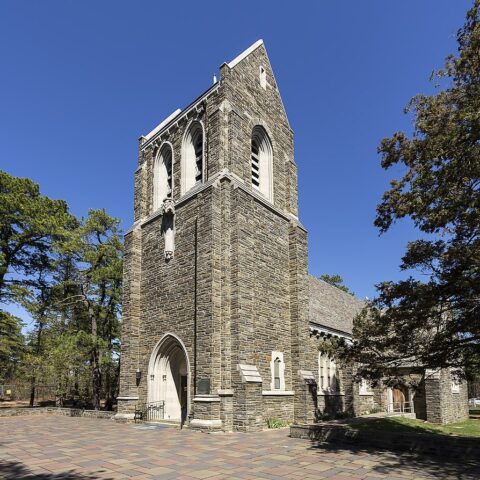 Feds may demolish historic manchester church built to commemorate airship crash victims - photo licensed by shore news network.