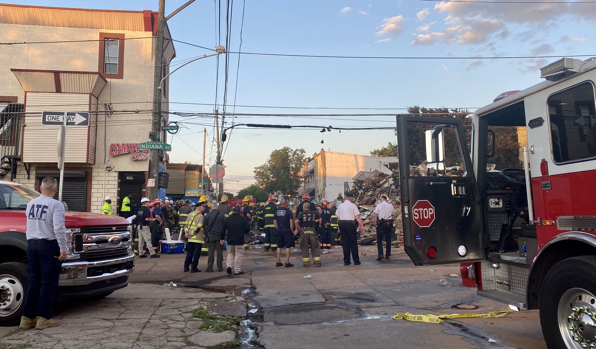 Philadelphia Firefighter Killed in Morning Building Collapse