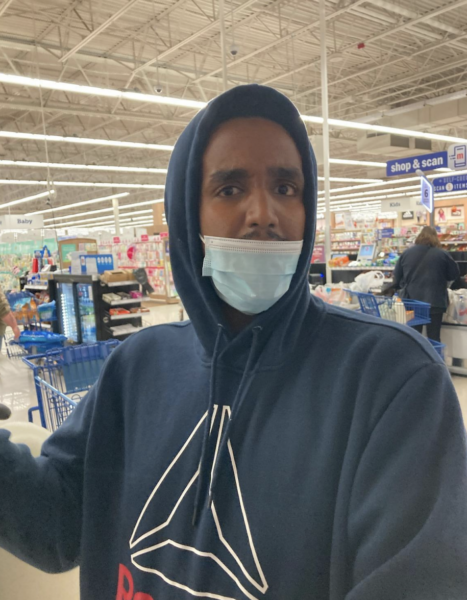 Columbus Man Steals Video Games and Full Cart of Groceries
