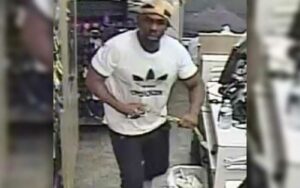 Two women assaulted with bike chain by shoplifter in manhattan duane reade store