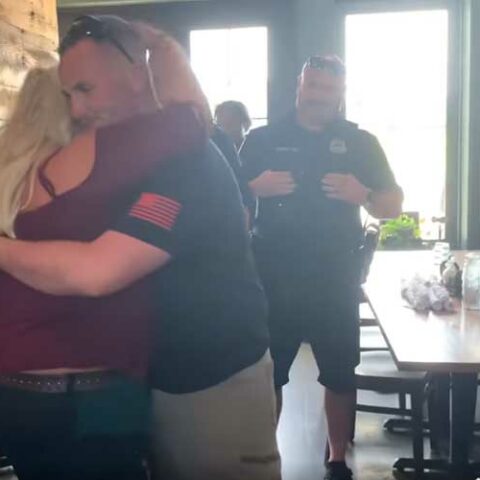 Deputy returning home from 300-day military deployment surprises cop mom at retirement party - photo licensed by shore news network.
