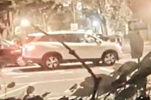 Armed robbers on the loose in northwest d. C.
