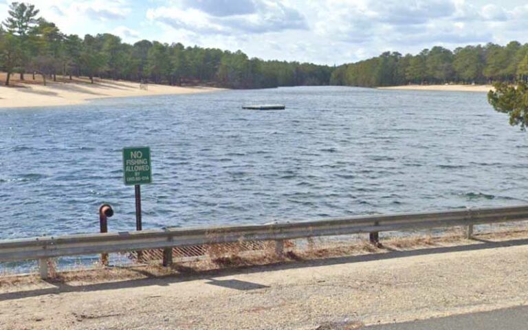 Three rescued from drowning at manchester lake - photo licensed by shore news network.