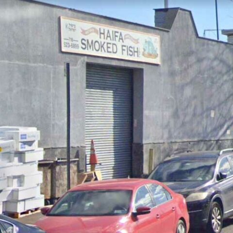 Queens man who tried to kill girlfriend with nail-spiked wooden beam at fish market pleads guilty - photo licensed by shore news network.