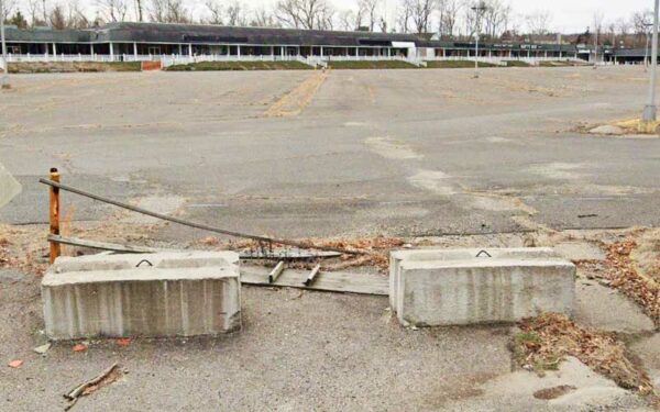 Developer Proposes to Build 550 Multi-family Units at Peddler's Village Site