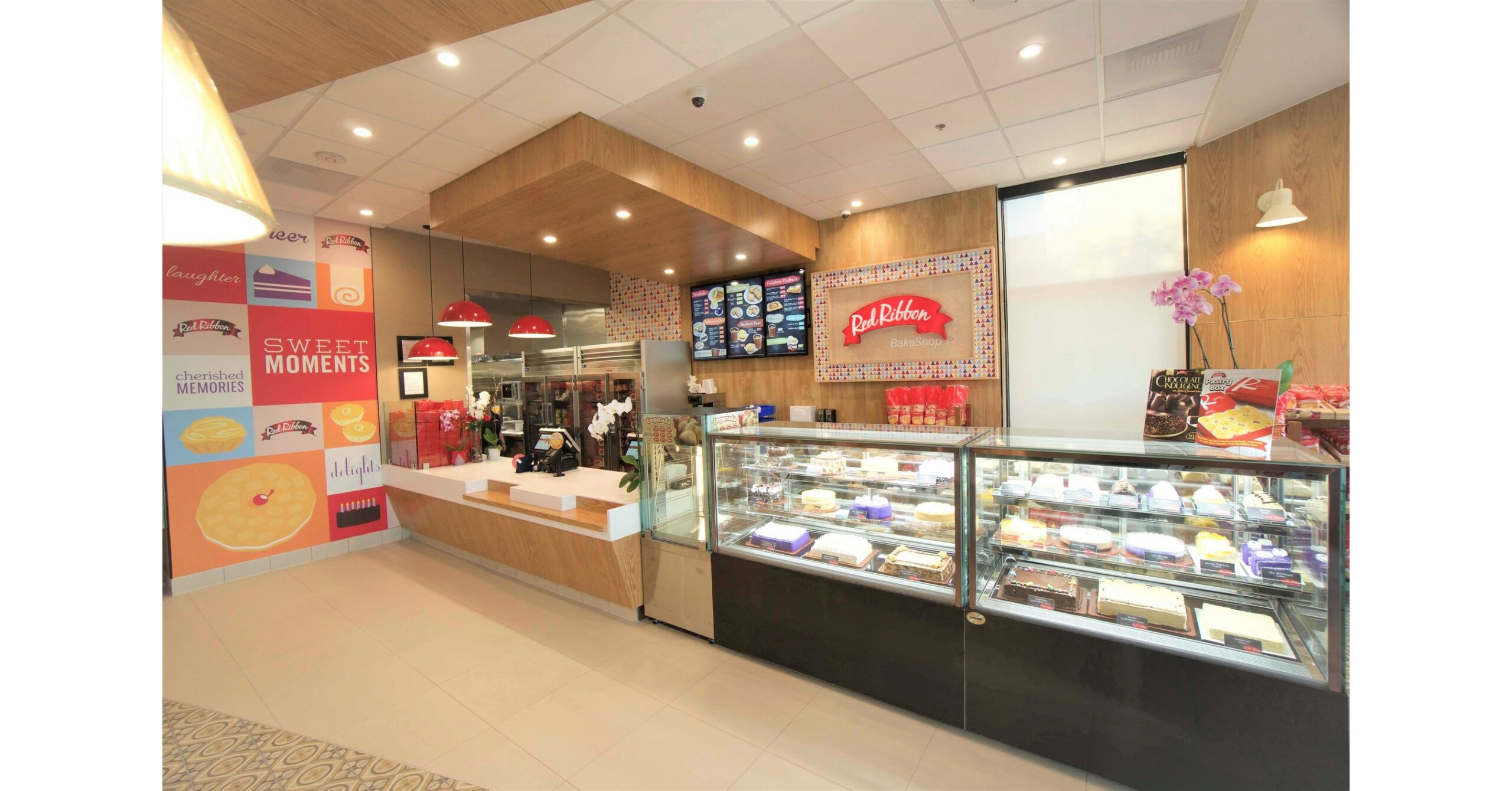 Red Ribbon Bakeshop Brings Its Unique Line-Up of Sweet and Savory Treats to Bolingbrook, Illinois on June 24, 2022