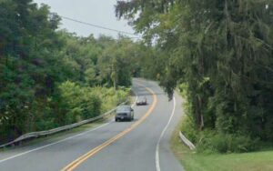 One person dead in single-vehicle crash in damascus