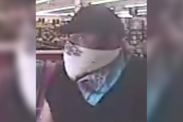 Man 'Simulated' Weapon During Dollar General Robbery in Philadelphia, Makes Off with $200