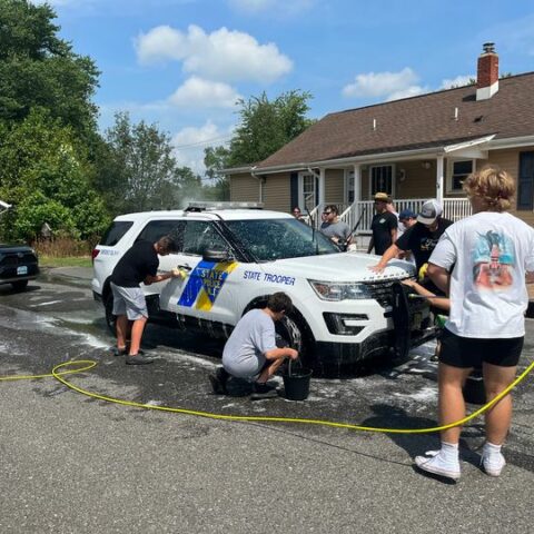 New jersey state police clean up for community support - photo licensed by shore news network.