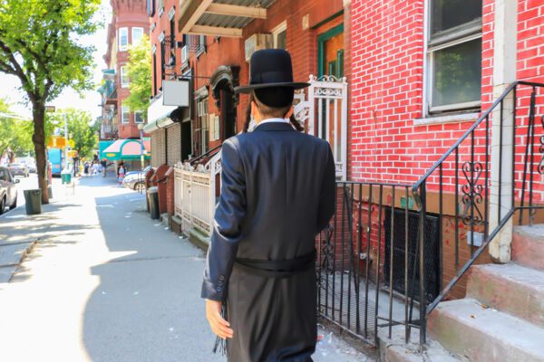 Rockland County Police Investigating Driveby Eggings, BB Gun Shootings in Monsey During Jewish Shabbos Rockland County Police Investigating Driveby Eggings, BB Gun Shootings in Monsey During Jewish Shabbos
