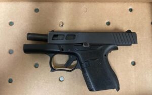 Syracuse police make gun arrest after foot pursuit