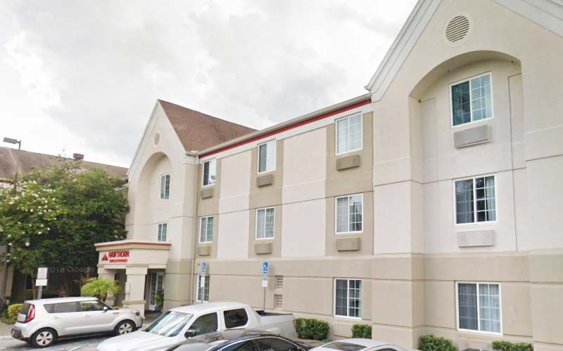 Sister Smothered and Killed Younger Sister in Attempt to Quiet Her Down in Florida Hotel Room