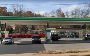 Police arrest 29-year-old suspected in multiple armed robberies