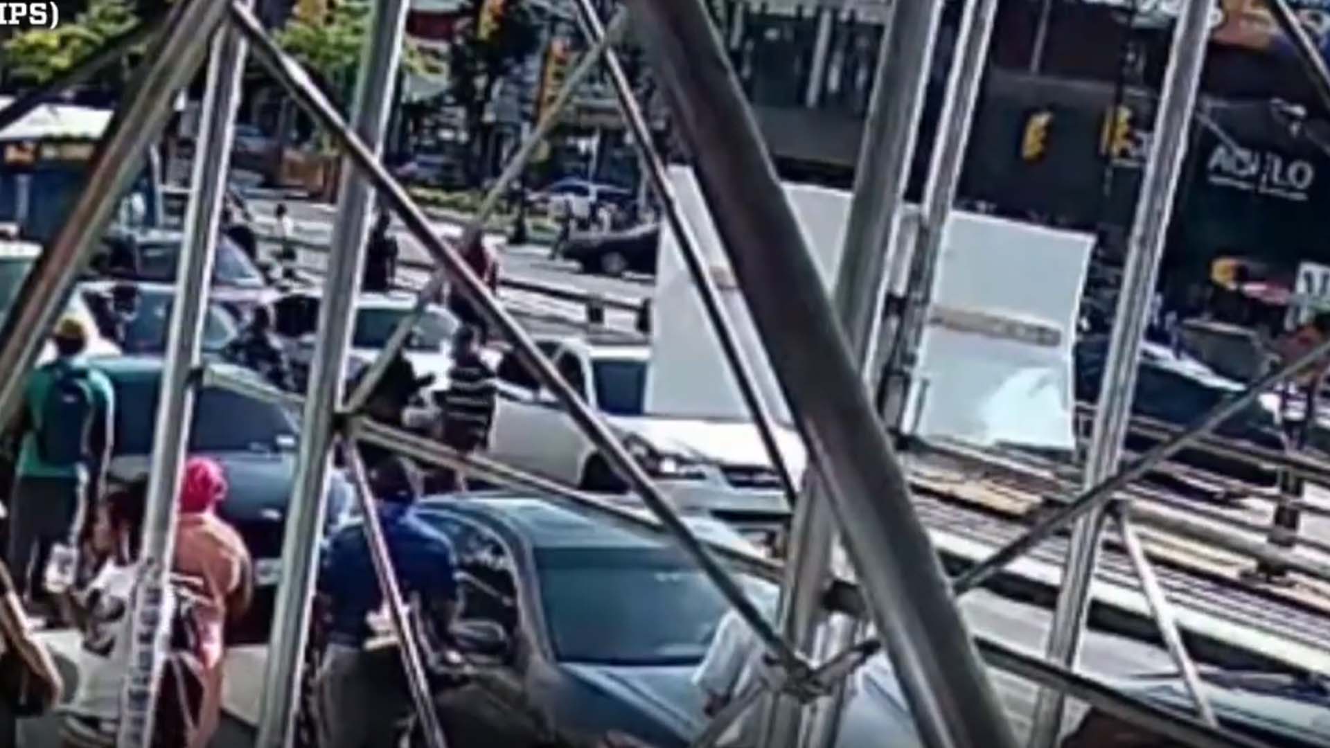 Police Seeking Road Rage Driver Who Stabbed Pregnant Woman with Screwdriver in Broad Daylight