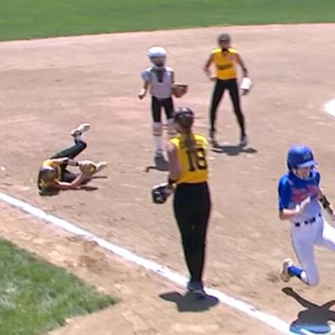 Toms river little league softball wins game 1 at mid-atlantic tournament 6-2 - photo licensed by shore news network.