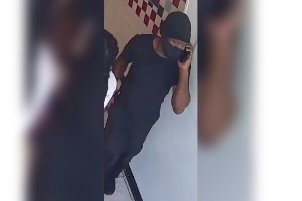 70-Year-Old Man Suffers Fractured Hip During Board Daylight Robbery in Philadelphia