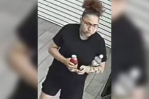 Philadelphia police investigating suspect who used credit cards stolen during robbery