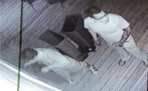Deputies seeking to identify atm robbery suspects
