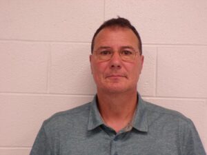Arlington man caught impersonating cop in cumberland