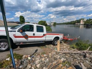 Police suspect jumped into hackensack river, rescued by officers