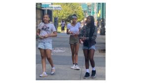 Nyc men robbed of their clothes at knifepoint in broad daylight by 3 women