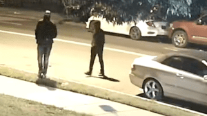 D. C. Police search for armed robbery suspects who shot victim