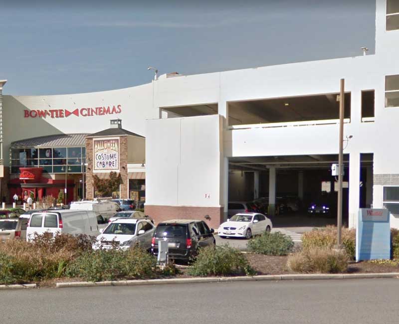 Juvenile Shot with BB Gun During Robbery at Annapolis Mall