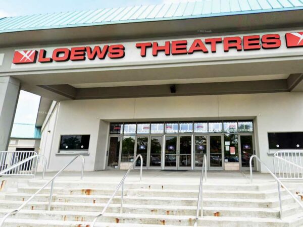 After 32 Years, This Toms River Movie Theater is Closing for Good