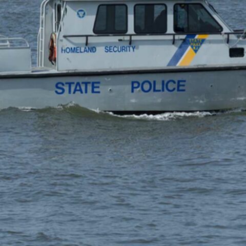 New jersey police rescue 11 from sinking boat in jersey shore canal - photo licensed by shore news network.