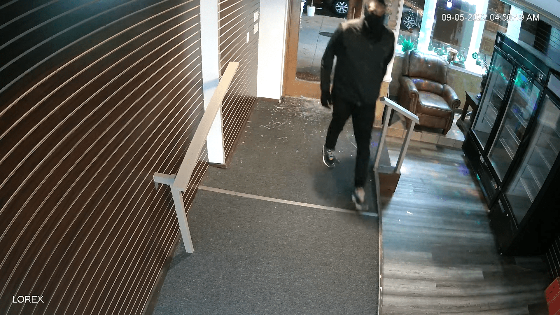 Suspects In D.C. Burglary Caught On Camera