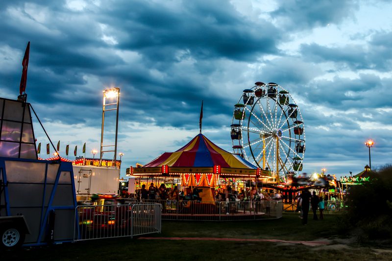Police Officer Attacked While Breaking Up Fight at Oyster Festival