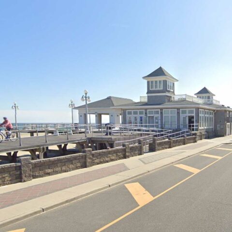 Picturesque jersey shore beachfront restaurant shuts down after 33 years - photo licensed by shore news network.