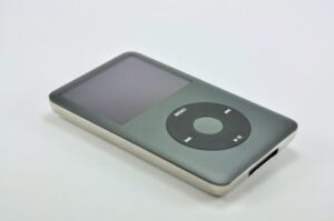 Ipod stolen in vehicle burglary