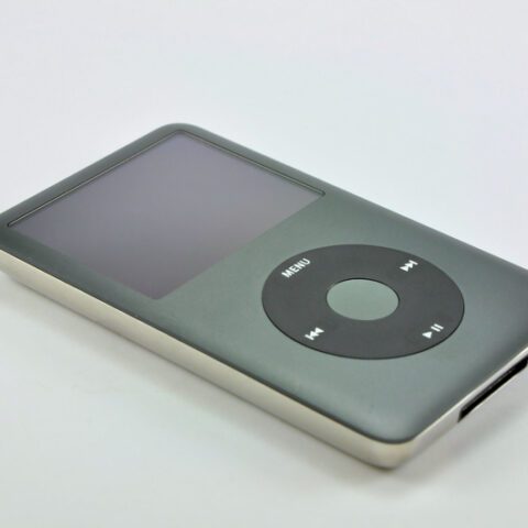 Ipod stolen in vehicle burglary - photo licensed by shore news network.