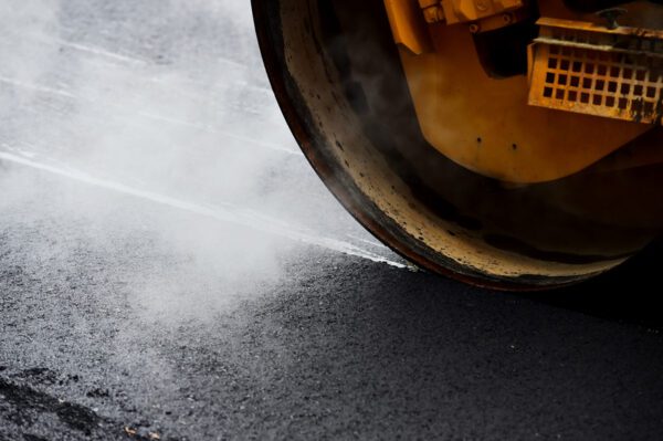 Oak Ridge Parkway Milling and Paving to Repair Bumpy Ride for Residents