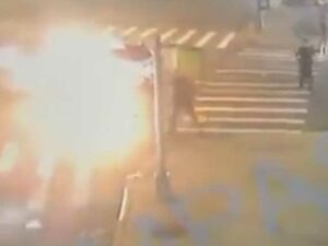 Fleeing moped strikes New York City Police Department cruiser, bursts into flames Fleeing moped strikes New York City Police Department cruiser bursts into flames