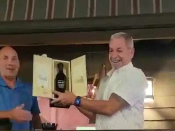 Jackson PBA Thanks Mayor for Support at Annual Golf Outing