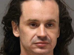 Lacey man who killed father to be held in prison until trial