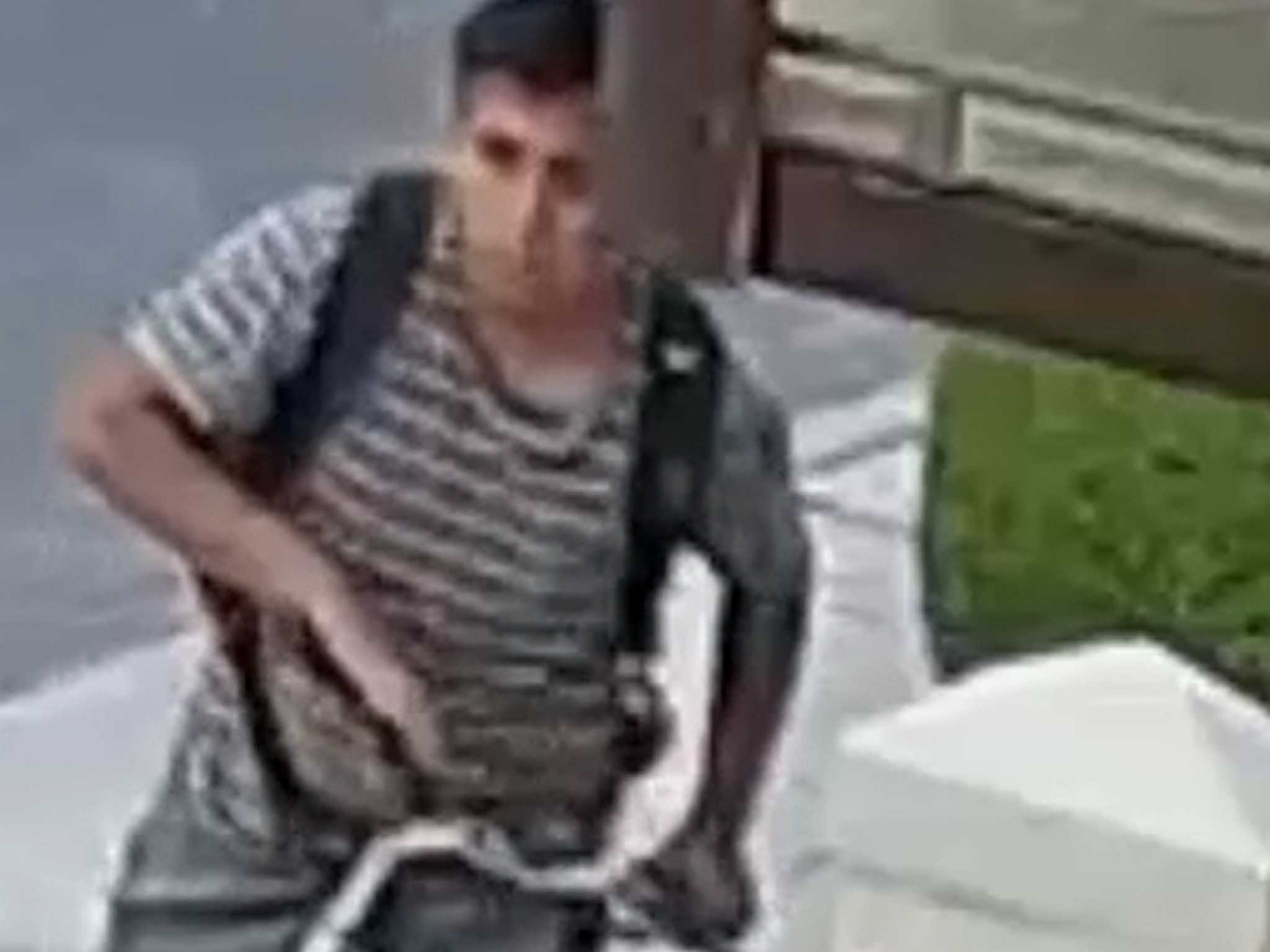 New York City police detectives searching for man wanted for forcibly touching 12-year-old