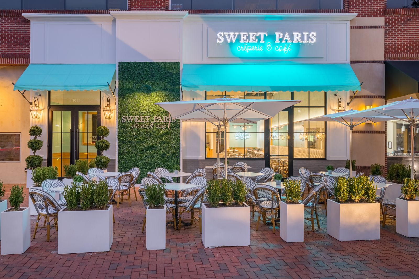 Sweet Paris Crêperie Expands Midwest Presence with Multi-Unit Deal in Minnesota