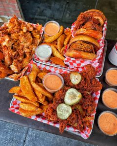 The red chickz to sponsor the 10th annual espn la golf classic