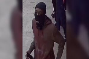 Female business owner robbed at gunpoint by two men in philadelphia